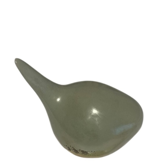 Glazed ceramic chubby bird small sage green minimalist shelf sitter decor - Picture 8 of 11